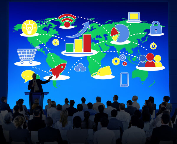 люди на семинаре о Marketing Global
