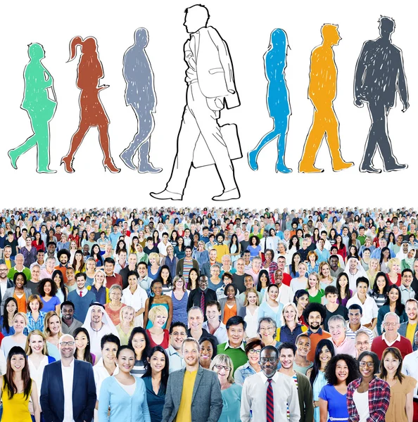 Pessoas diversas e decisão individualmente diferente — Fotografia de Stock