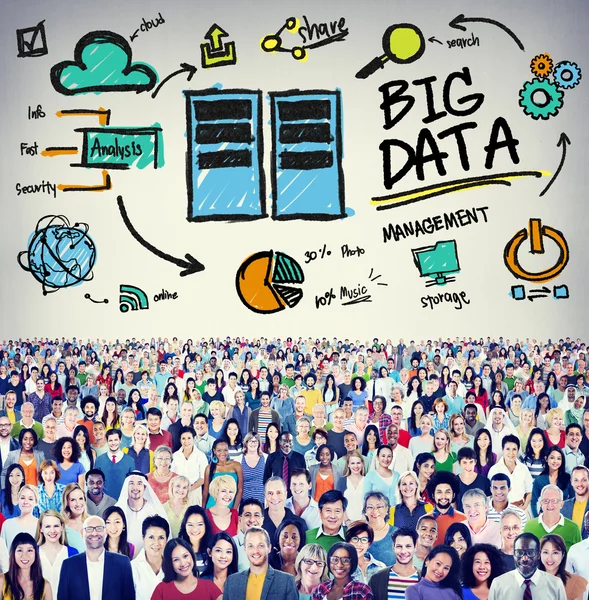 Persone diverse e Big Data Concept — Foto Stock