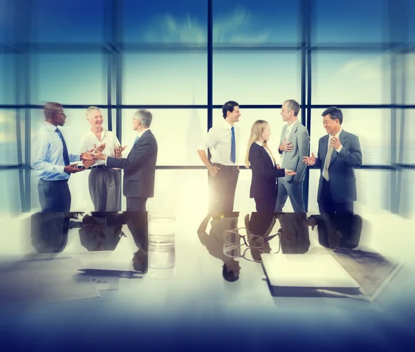 Gente de negocios trabajando — Foto de Stock