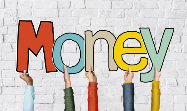 Grupo de manos sosteniendo palabra dinero —  Fotos de Stock