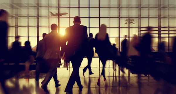 Business People Walking in city — Stock Photo, Image