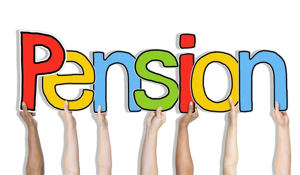 Grupa wieloetnicznym ręce trzymając słowa Pension — Zdjęcie stockowe