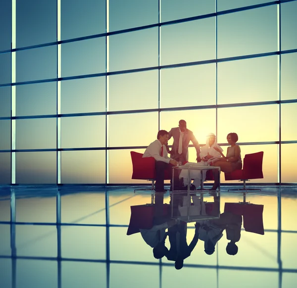 Business team at meeting — Stock Photo, Image