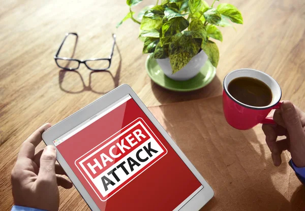 Peringatan Hacker Attack Digital Device Wireless Browsing Concept — Stok Foto