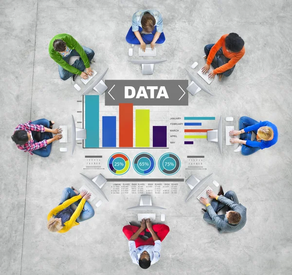 Graphique d'analyse des données Modèle de rendement Statistiques Information — Photo