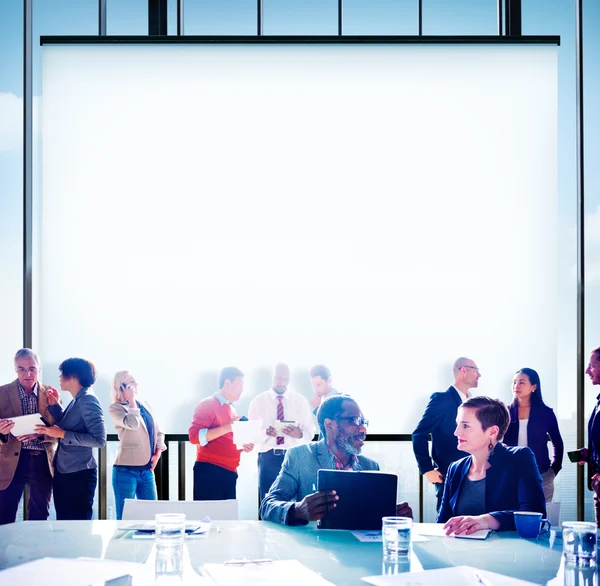 Reunión del Grupo de Personas en la Oficina —  Fotos de Stock