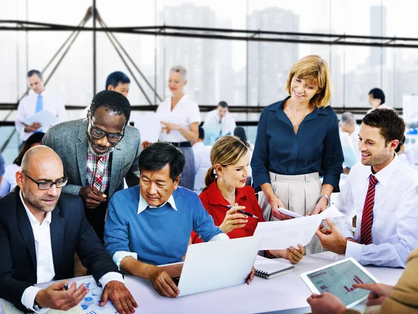 Business people working in office — Stock Photo, Image