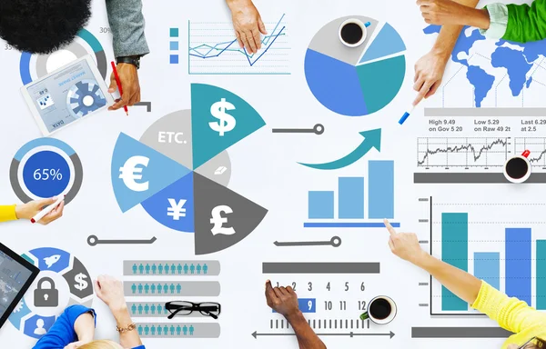 Group of people and Global Finance Business Economy — Stock Photo, Image