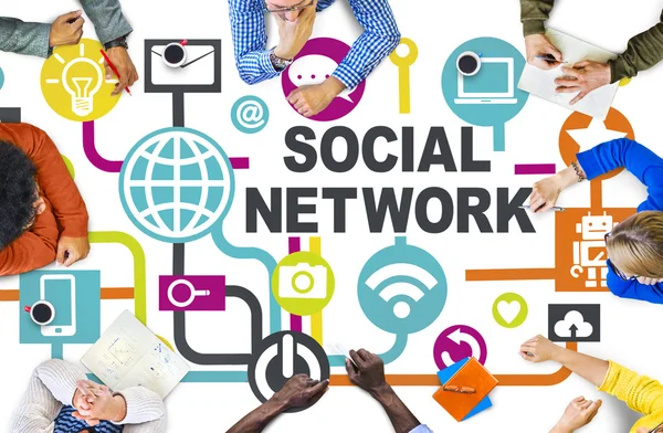 Grupo de pessoas e Redes Sociais Globais — Fotografia de Stock