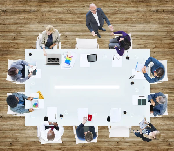 Encontro de pessoas de negócios Apresentação da conferência — Fotografia de Stock