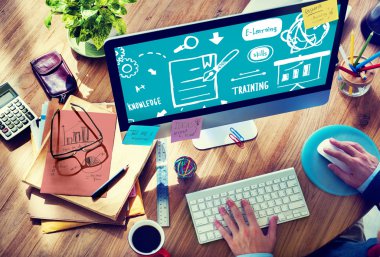 Web Tasarımcısı ve ofis tasarım - denize indirmek kavramı