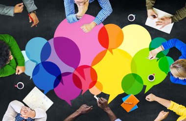 İnsanlar konuşmak iletişim kavramı mesaj