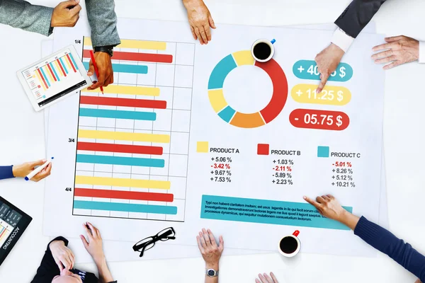 Brainstormingkonzept für Menschen und Statistiken — Stockfoto