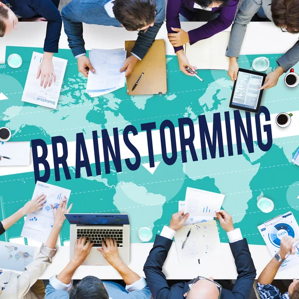 Brainstorming planering analys strategi koncept — Stockfoto