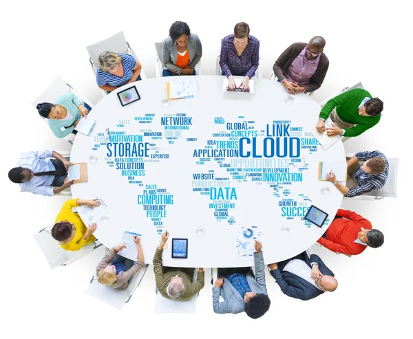 Enlace Cloud Computing Concepto de información de datos —  Fotos de Stock