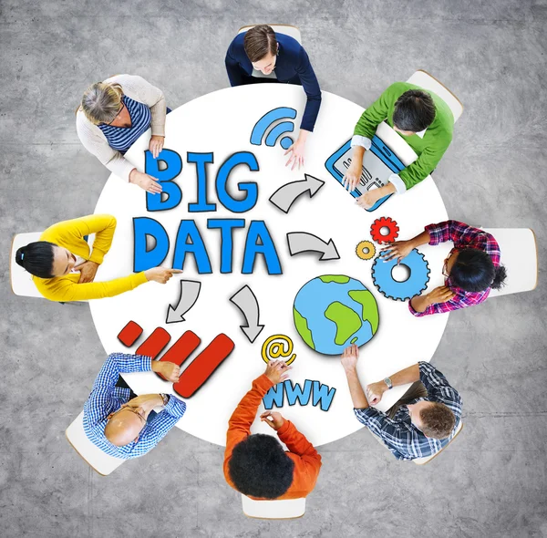 Концепція інформаційних технологій Big Data — стокове фото