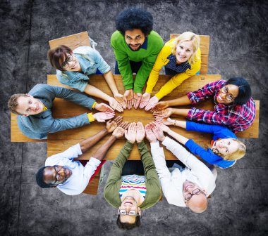 Çeşitlilik insanların sadaka veren ödünç birlik grup kavramı