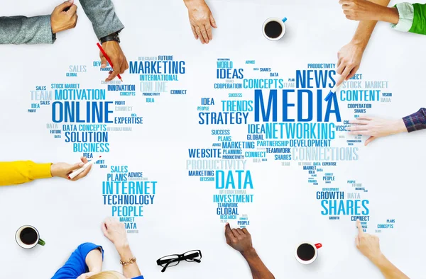Sociala medier internet anslutning global kommunikation — Stockfoto