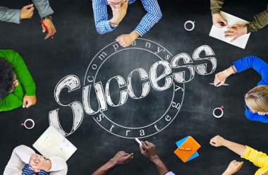 İşbirliği beyin fırtınası strateji paylaşımı