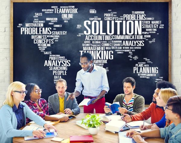 People and Global Solution Strategy Vision Concept — Stock Photo, Image