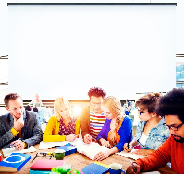 Reunión de personas Trabajo en equipo Concepto de discusión —  Fotos de Stock