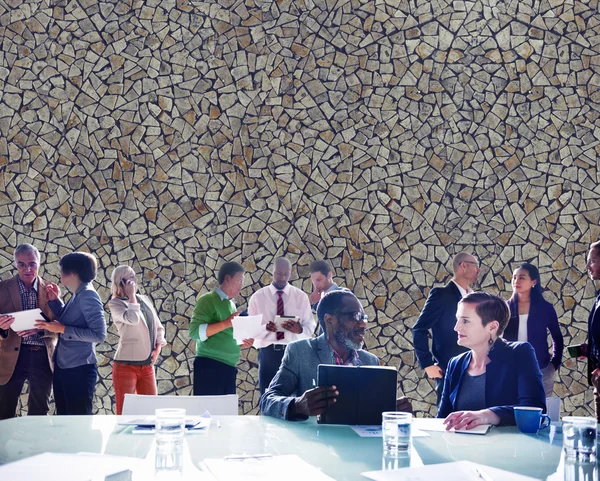 Gente de negocios discutiendo el concepto de trabajo —  Fotos de Stock