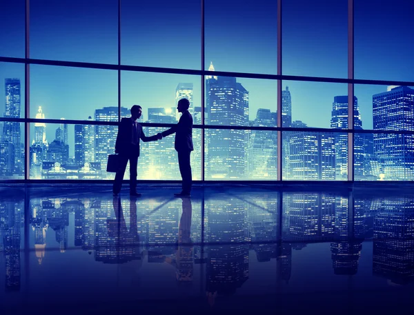 Business People Handshake Conceito de silhueta — Fotografia de Stock