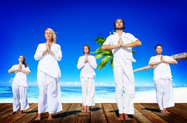 İnsanlar Yoga meditasyon kavramı
