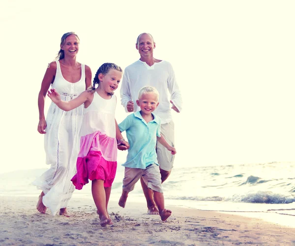 Familienurlaub Reisekonzept — Stockfoto