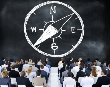 Pusula gezinti yön macera kavramı