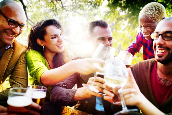 Arkadaşlar beraberlik kavramı soğutma