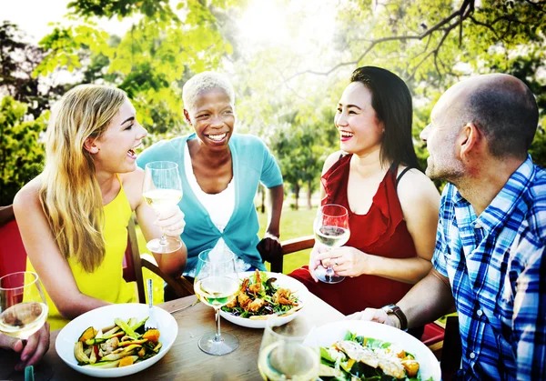 Vrienden koelen saamhorigheid Concept — Stockfoto