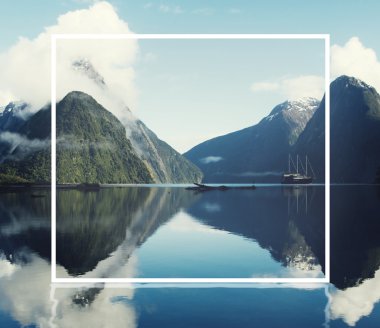 Milford ses Fiordland Yeni Zelanda