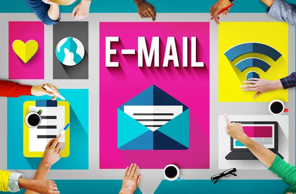 E-mail, verbinding communicatieconcept — Stockfoto