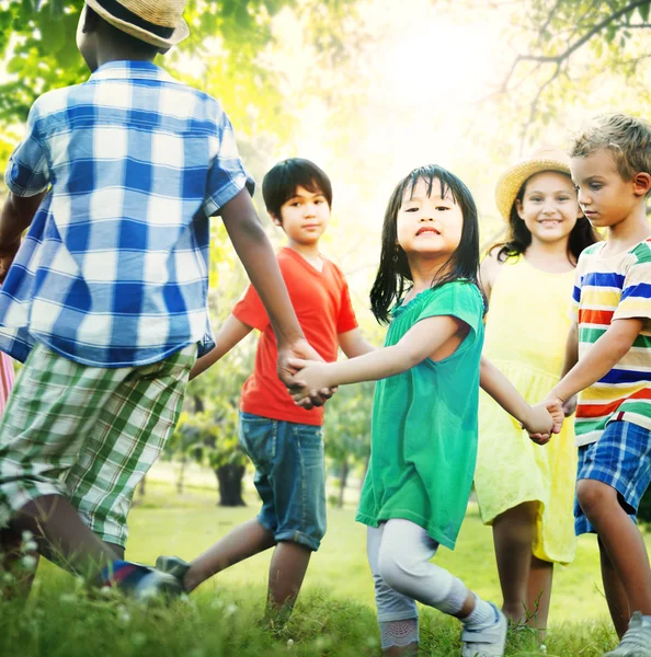 Niños Amistad, Concepto de Felicidad —  Fotos de Stock