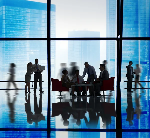 Silhouettes of Business People — Stock Photo, Image