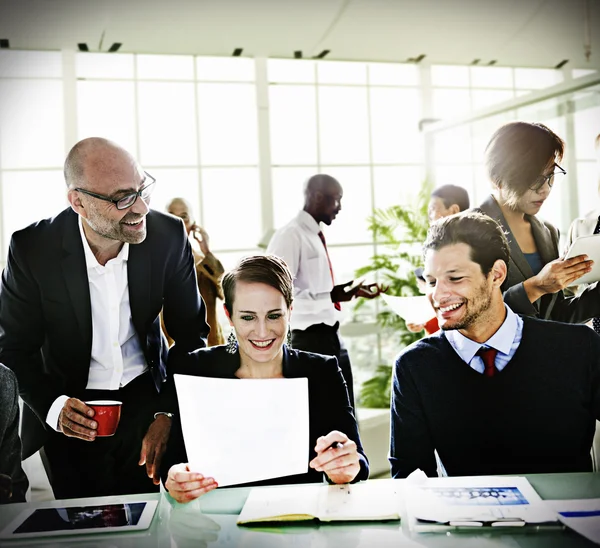 Diversiteit Business mensen tijdens vergadering — Stockfoto