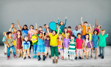 sevimli gülümseyen çocuklar