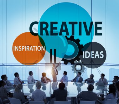 İş insanlar tartışma ve çalışma Office