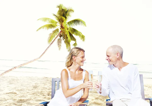 Coppia Romance a Beach Concept — Foto Stock