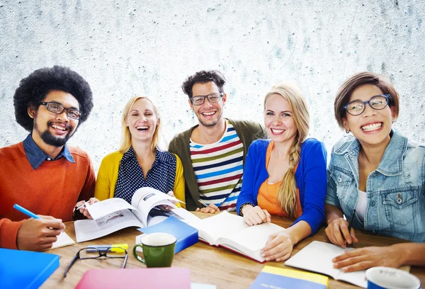 Grupo de personas de la diversidad Concepto de lluvia de ideas —  Fotos de Stock