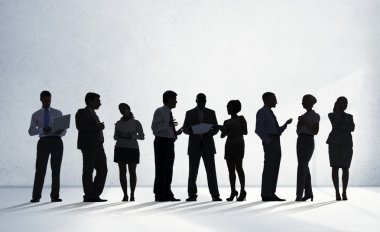 İş adamları tartışıyorlar