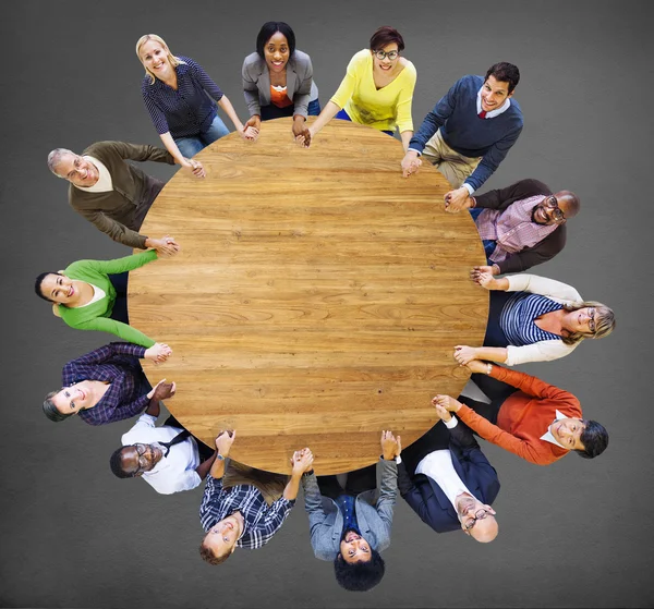 Geschäftsleute, Konzept zur Unterstützung der Teamarbeit — Stockfoto