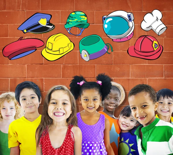 Cute diverse kids smiling — Stock Photo, Image