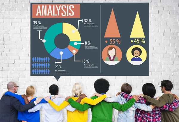 多样性的人和分析市场营销 — 图库照片