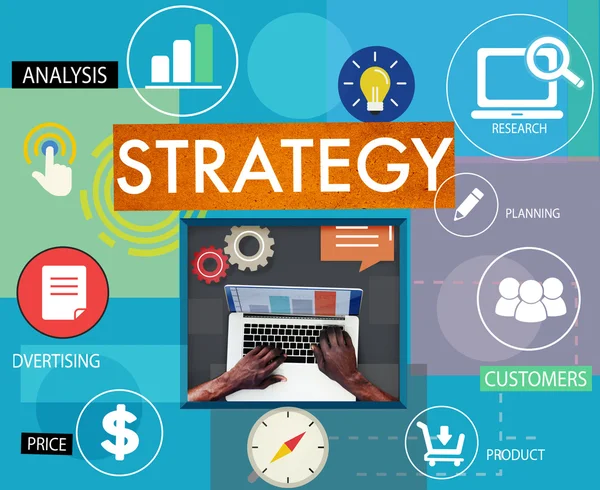 Marketingstrategie en laptop — Stockfoto