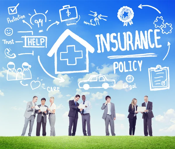 Business People and Insurance Policy Discussion Working Co — Stock Photo, Image