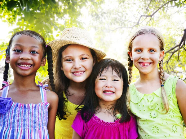 Niños Amistad, Concepto de Felicidad — Foto de Stock