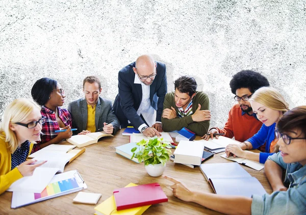 Conexión corporativa, concepto de discusión —  Fotos de Stock